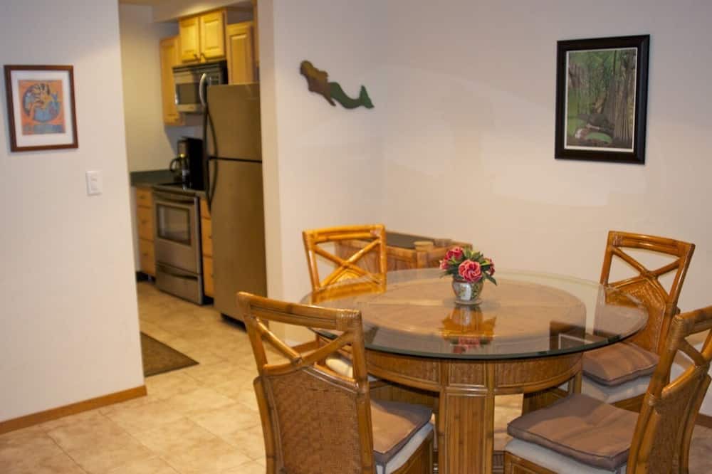 Pahala Condo | Excellent Two Bedroom-Two Bath Accommodation