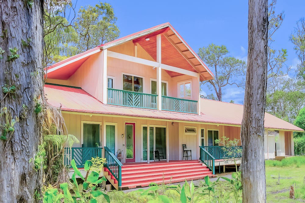 Volcano Bed & Breakfast | Volcano Forest Inn