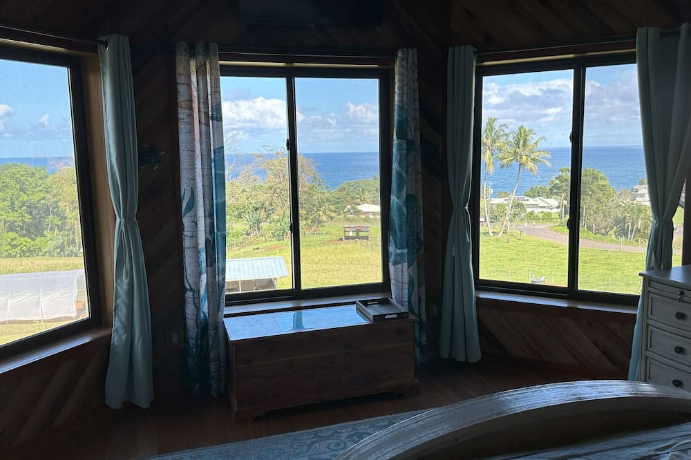 Paukaa Bed & Breakfast | Hawaii Magic Skies B&B Farmstay
