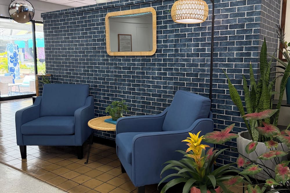 Ala Moana Hotel | Central YMCA Residences