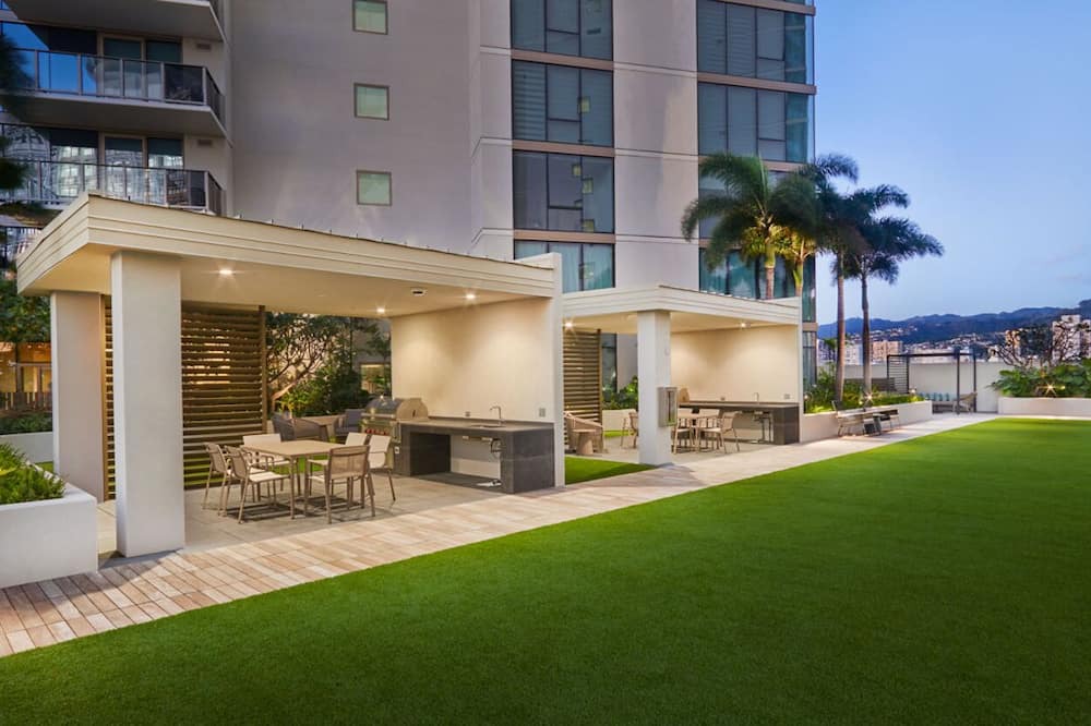 Ala Moana Hotel | Renaissance Residences Oahu Honolulu