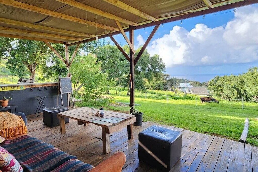 Papaaloa Cabin | Creative Glamping Adventure Near Waterfall