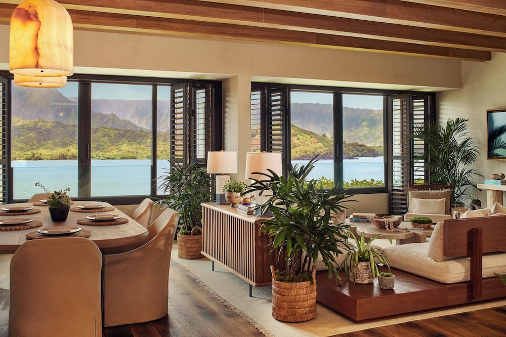 Princeville Resort | 1 Hotel Hanalei Bay