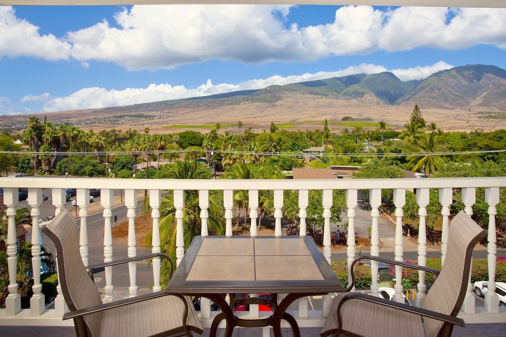 Historic Lahaina Front Street Apartment | Lahaina Shores Beach Resort, a Destination by Hyatt Residence