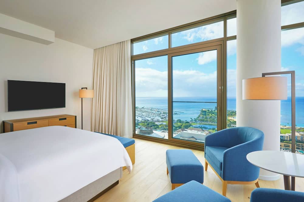 Ala Moana Hotel | Renaissance Honolulu Hotel & Spa