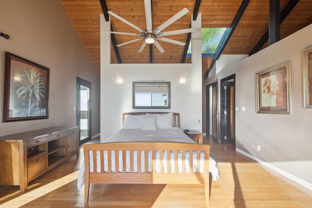 Kalaoa House | Pu'ukala Sunset Estate W/Amazing Ocean Views! 3 Bedroom Home by RedAwning