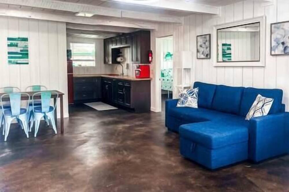 Kurtistown Apartment | Volcano Ohana - Kilauea Apt. - 2 BR 1 BA