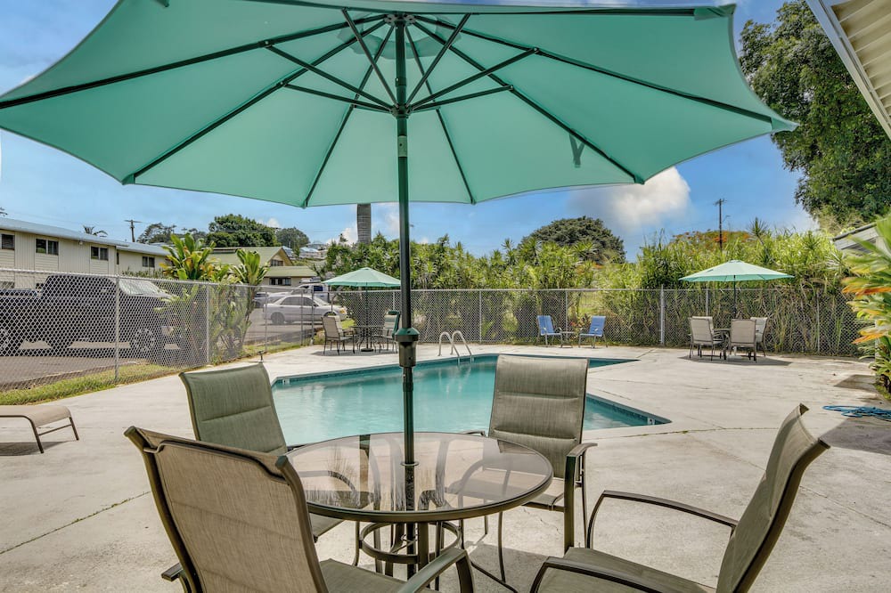 Hilo Apartment | Walk to Dining & Local Markets! Hilo Getaway
