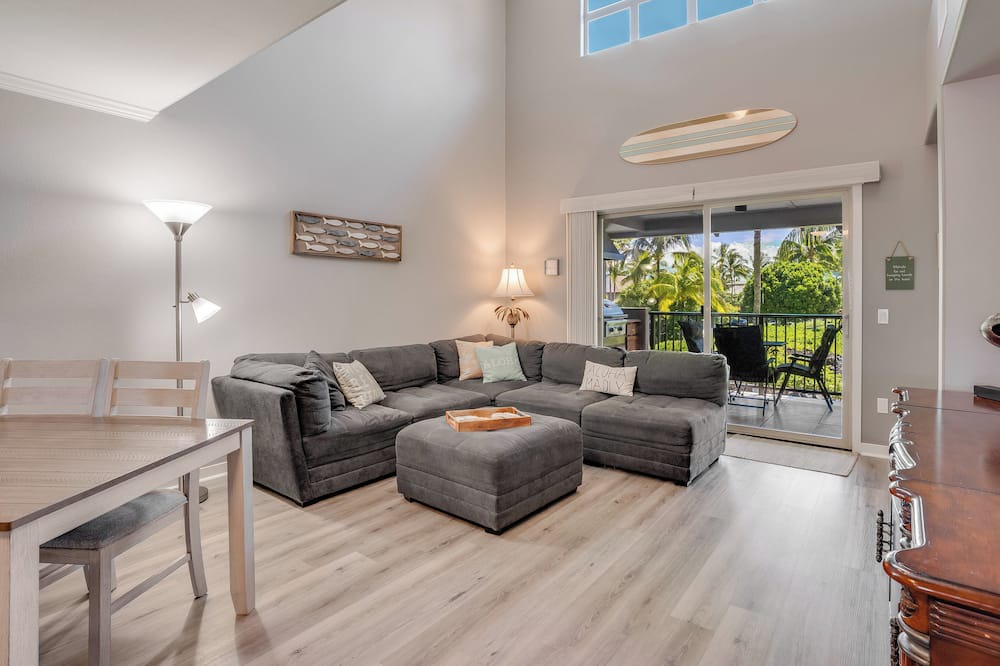 Kamuela Condo | Golf Villas at Mauna Lani Q22 -1,460 sq Beach Club Access
