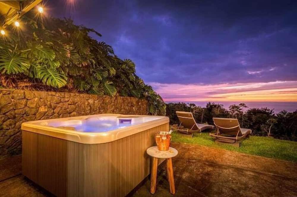 Honalo House | Holualoa Sanctuary Hot Tub, Ocean Views, A/C 12 Min to Beach