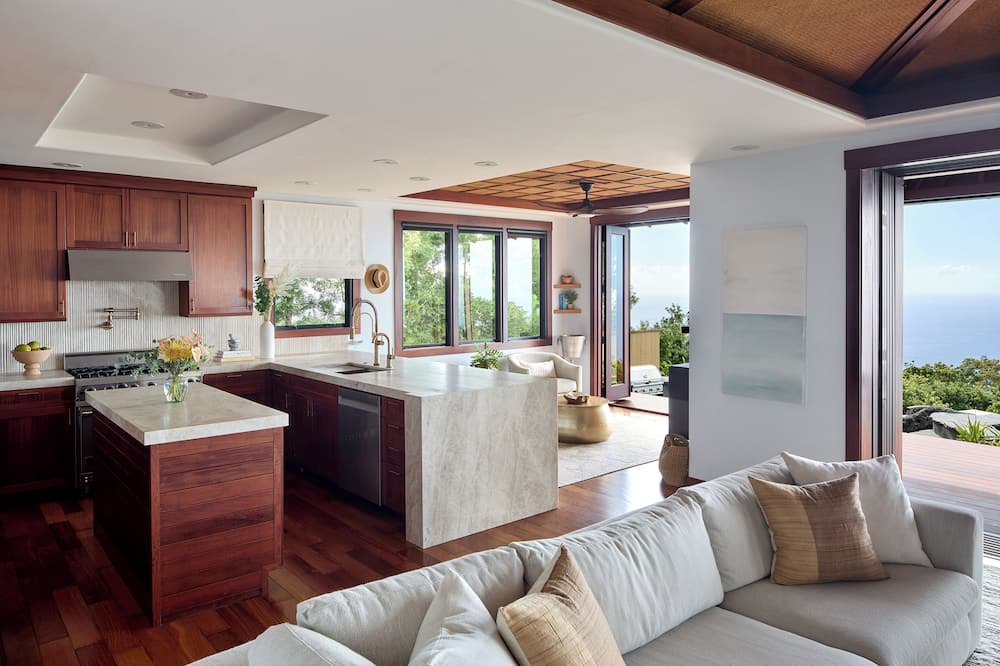 Honalo House | #1 Rental in Kona | Condé Nast Traveler | Aolani House