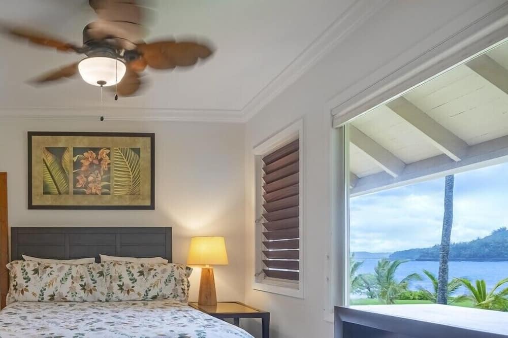 Wainiha Condo | Beachfront Escape w/Old Hawai'i Feeling - Fall Asleep Listening to the Waves