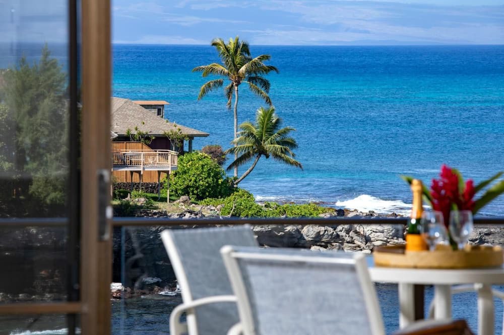 Napili Condo | Napili Point | Oceanfront 2 BR, Sleeps 4 | Car Incl. w/6+ Nights | NAP-C31 by KBM