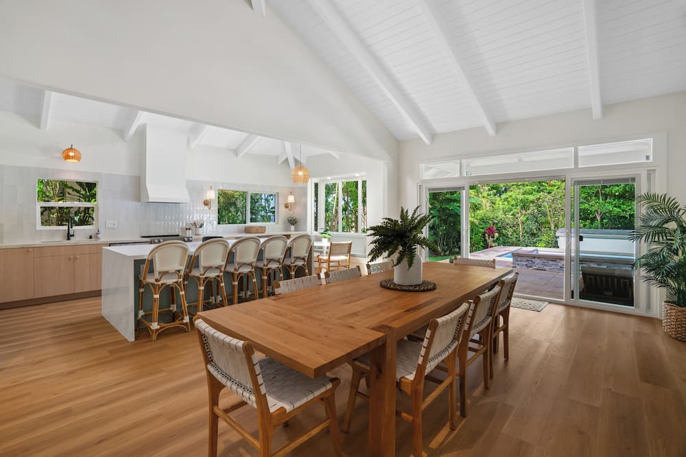 Princeville House | Newly renovated +Brand New Pool and Spa + Airy-Custom Ocean Bluff Home