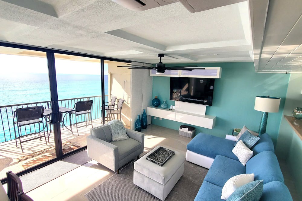 Makaha Condo | 16P - Permitted penthouse end unit at the Hawaiian Princess - best view on Oahu