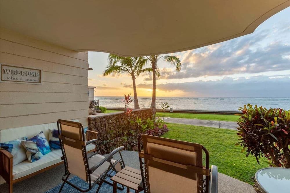 Kahana Condo | Perch - Seaside Serenity: Oceanfront 1BR Suite
