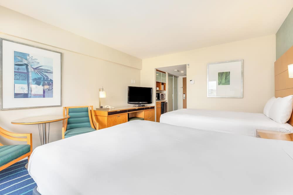 Ala Moana Apartment | Castle at Ala Moana Hotel