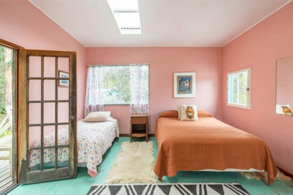 Ocean View House | Ohana house Nature Retreat that is family and pet friendly.