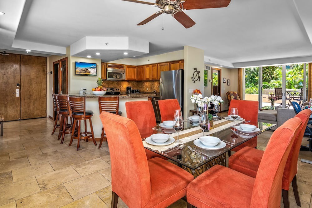 Kahana Resort | Spacious 2Bedroom/2Bathroom Oceanfront Condo with Central-AC