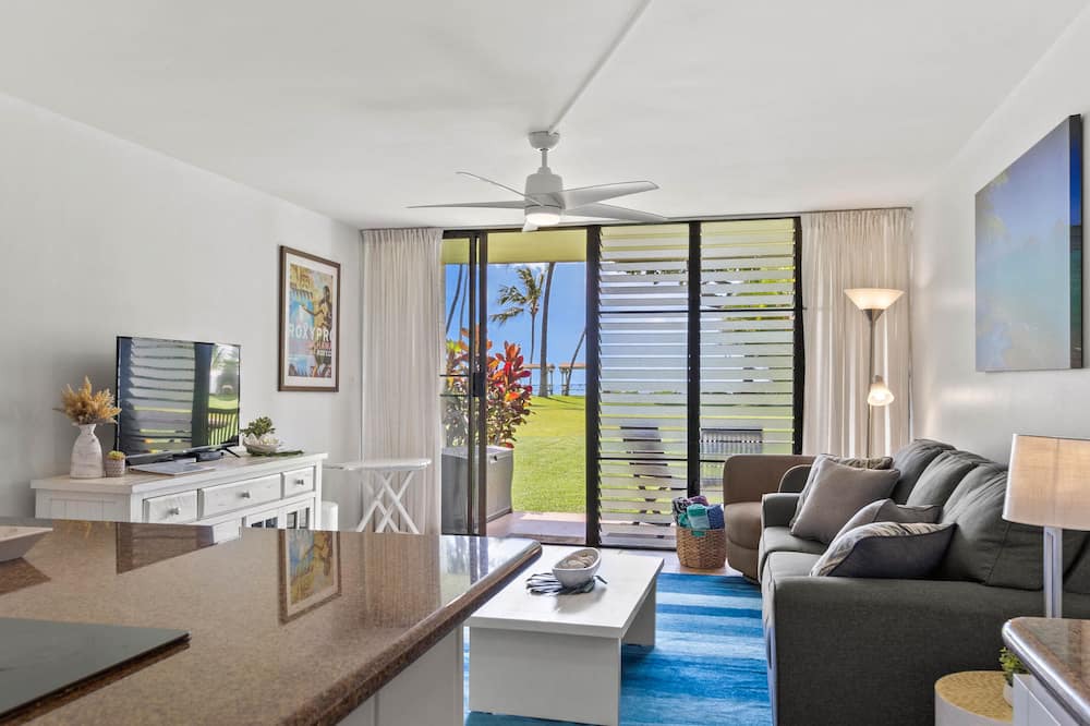 Waialee Condo | Ground Floor Beach Condo Spectacular Views AC in Bedroom 30 day Minimum Rental