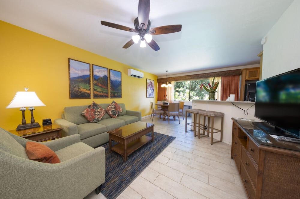 Princeville Hotel | 2 Spacious Units Near Championship Golf | Free Parking | Outdoor Pool Access