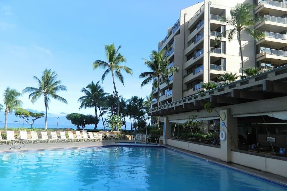 Kahana Resort | Maui Beachfront Resort Oasis