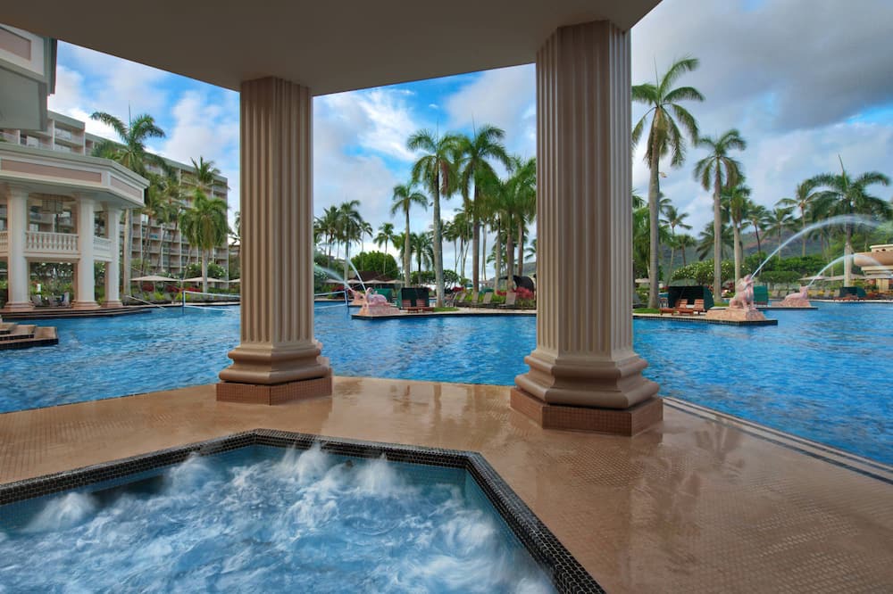 Lihue Resort | Oceanfront - 1 Bedroom - Marriott's Kauai Beach Club - Full Resort Access