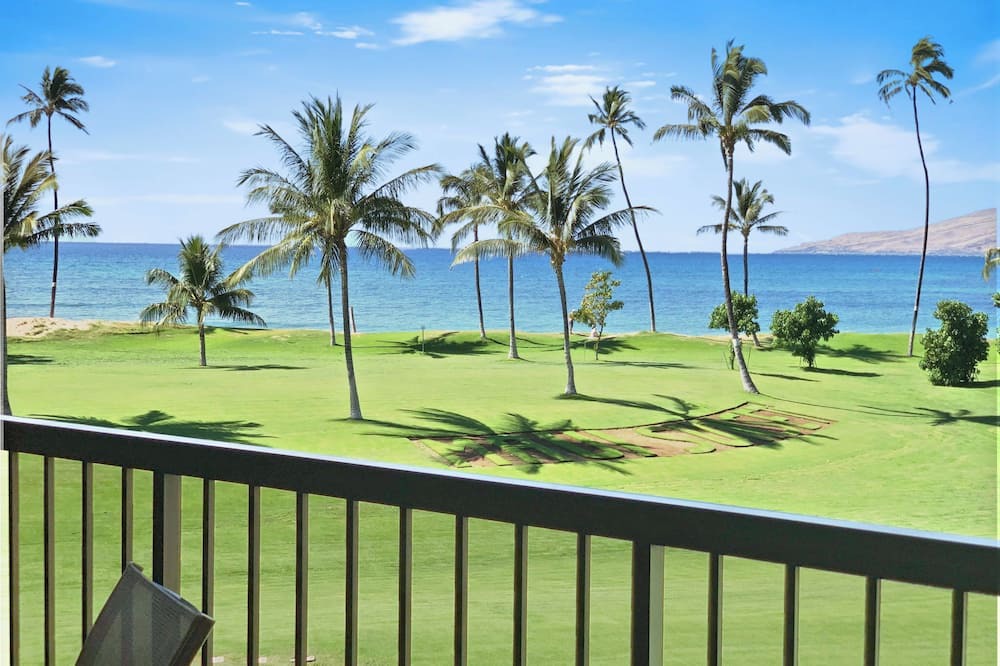Kihei Condo | Oceanfront condo on wing of complex near beach, pool - Perfect for Sunsets