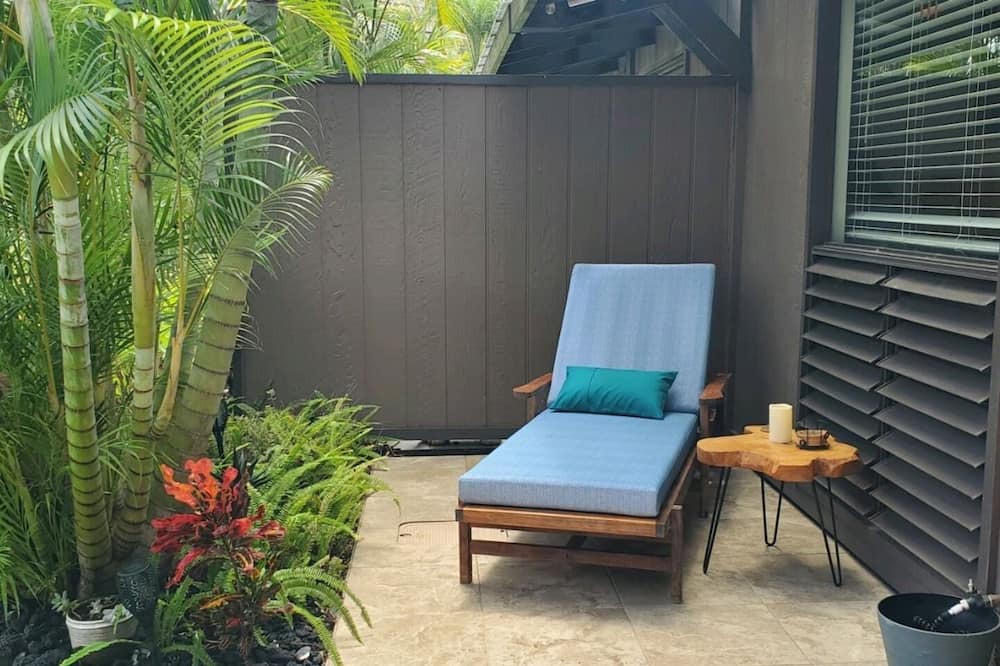 Punaluu Condo | #71 Hidden Tiki Ohana at Punalu`u Black Sand Beach
