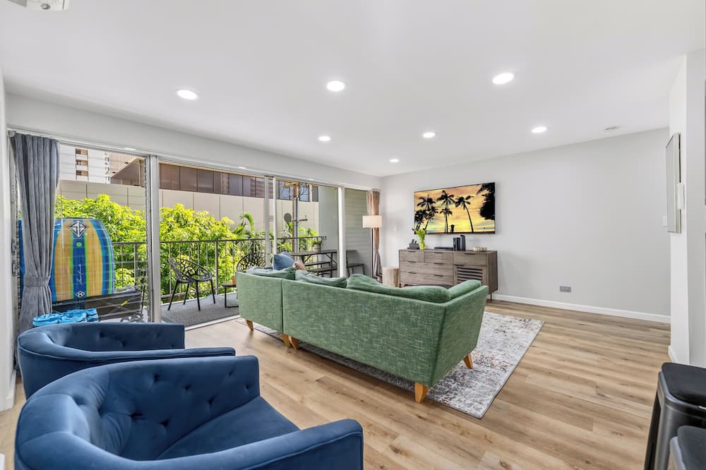 Waikiki Apartment | Take-It-Easy Waikīkī Beach Condo