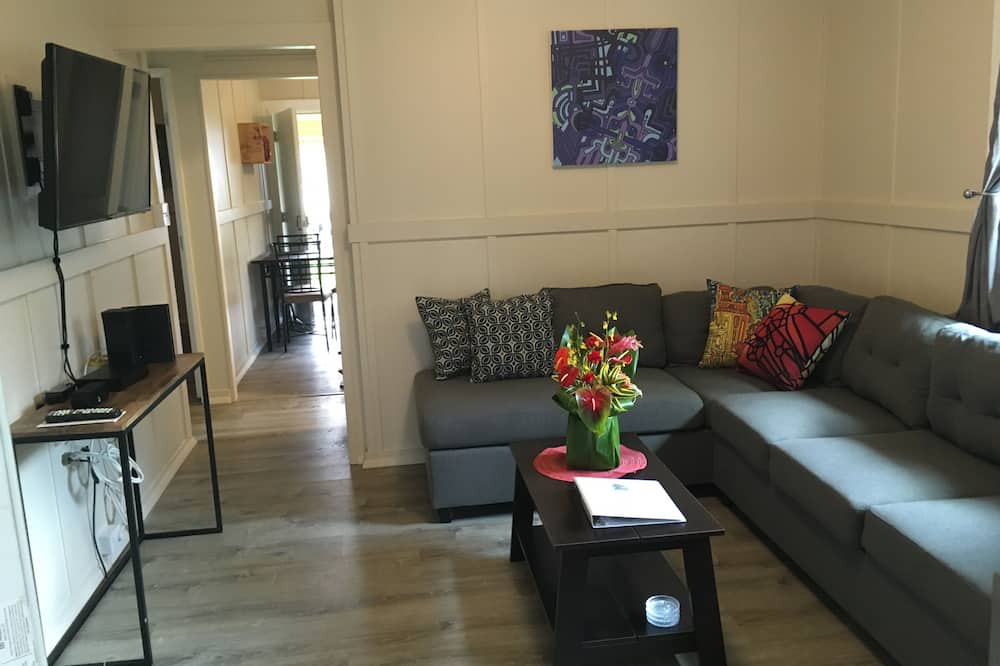 Papaaloa House | Kekoa Camp Home