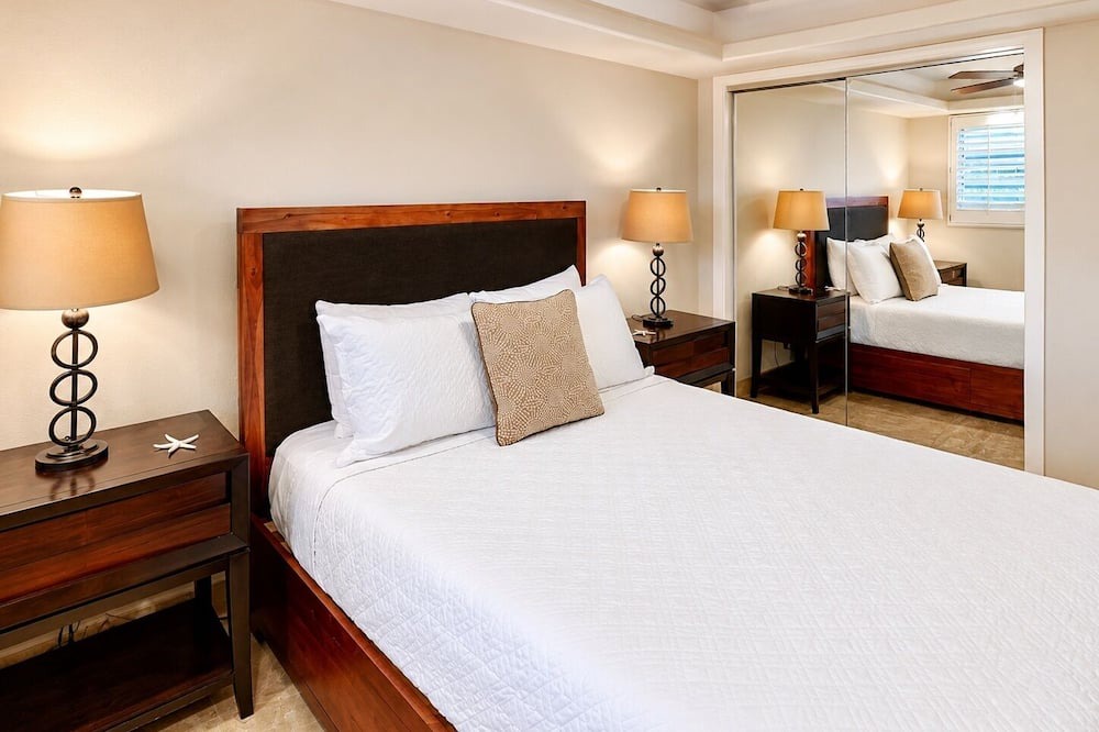 Kihei Condo | Stunning Kihei Fully Remodeled Oceanfront Condo Ocean Views Rooftop Pool