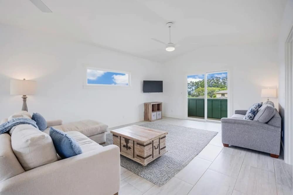 Princeville House | Perfect Princeville Getaway with Hot Tub & Views!