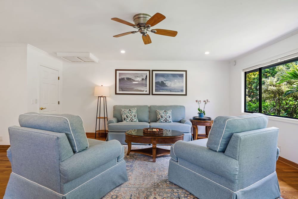 Kalihiwai House | Anini Mauka - A/C, close to the beach TVNC #4328