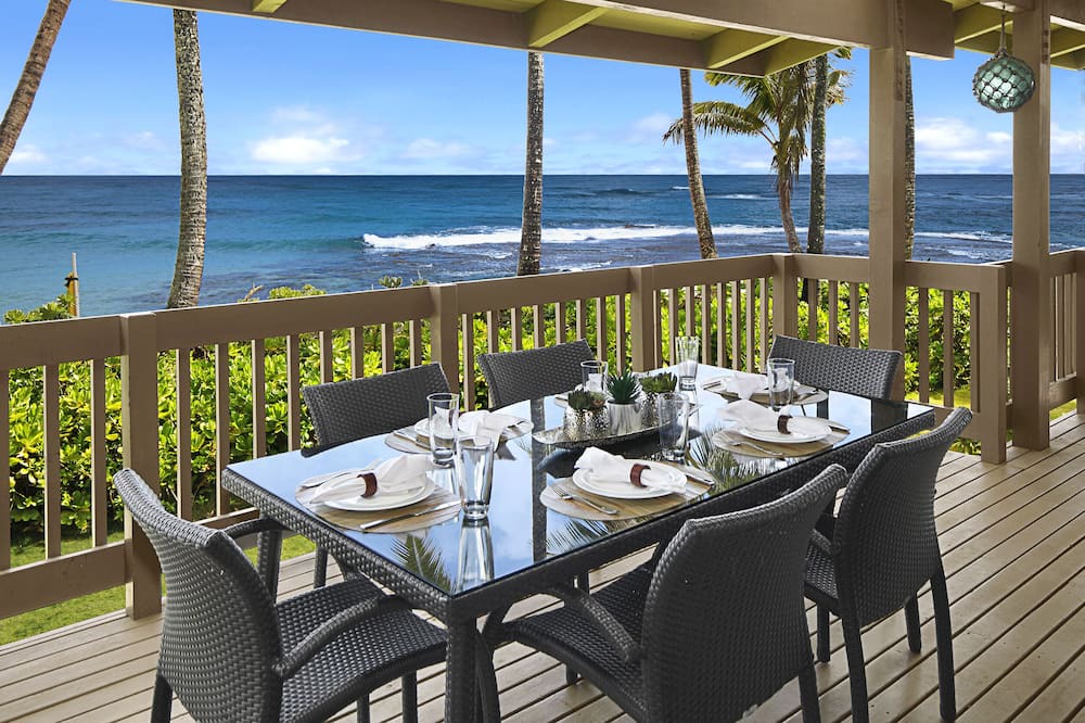 Wainiha House | Hale Kahakai, Beautiful Haena Beachfront home!