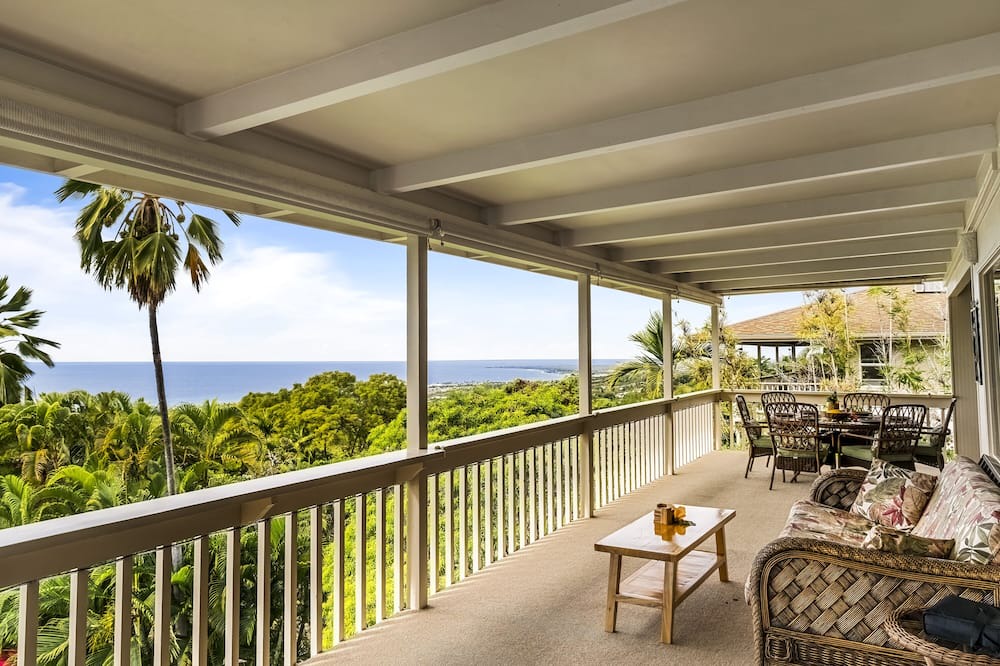 Kailua-Kona House | "Kona Sunset House" on Walua: Breathtaking Ocean Views with Incredible Pool!