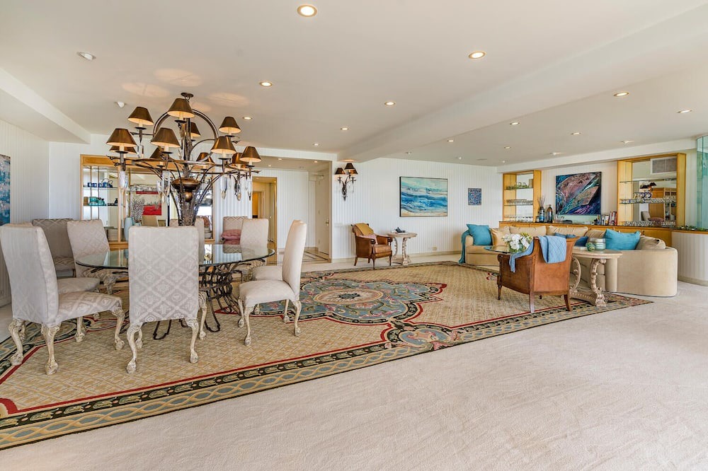 Waialae Iki Condo | Spring Special, Enjoy Luxury Resort Style Living at it's Best!