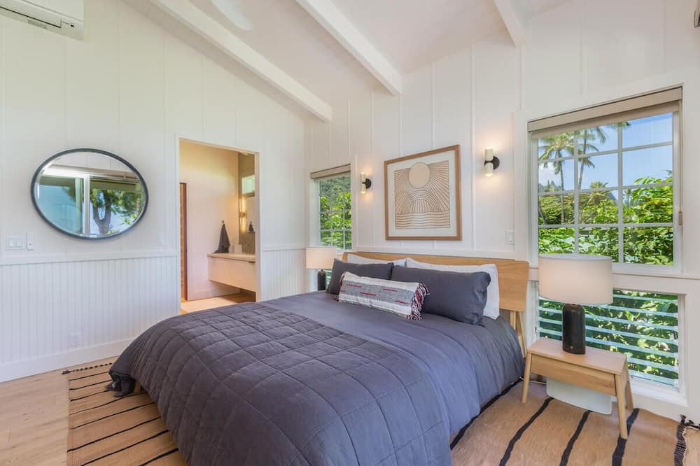 Wainiha House | Beachfront Haena home with A/C - Near Tunnels Beach