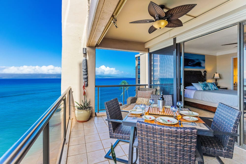 Kahana Condo | Panoramic Oceanfront with AC, Washer Dryer, 2 bed 2 bath