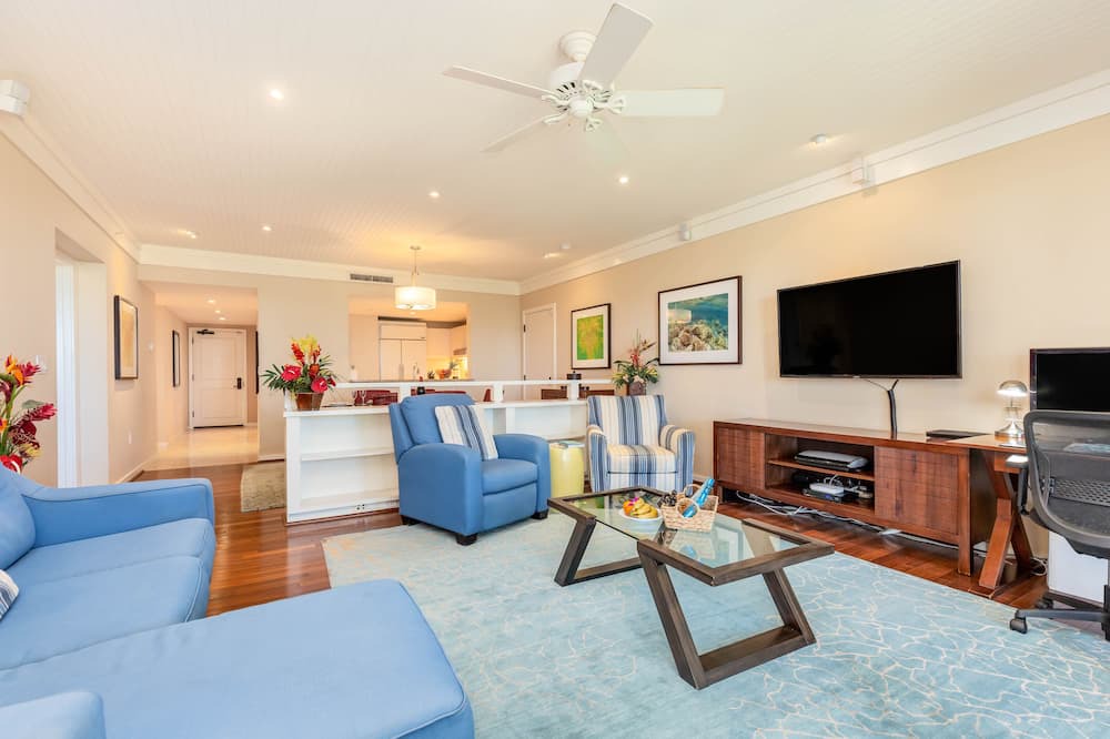 Kahuku Condo | Turtle Bay Villas 206 by Gather w/Shared Pool, Spa, AC