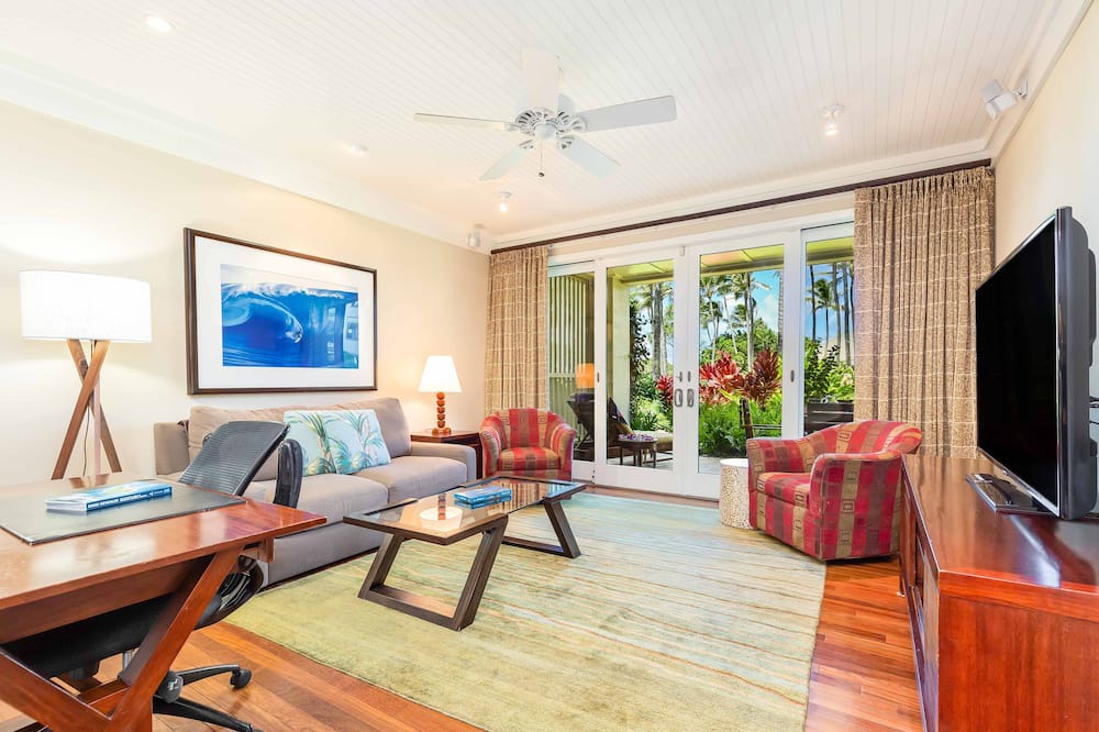 Kahuku Condo | Turtle Bay Villas 108 by Gather w/Shared Pool, Spa, AC