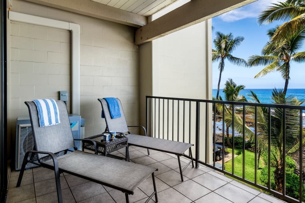 Kailua-Kona Condo | 🏖️Ocean Front With Private Lanai | In-Unit AC