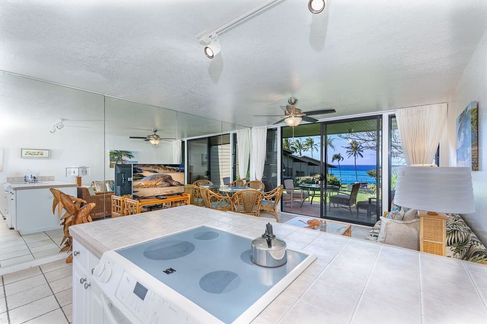 Honokowai Condo | Unit 115 discounted prices with Ocean view