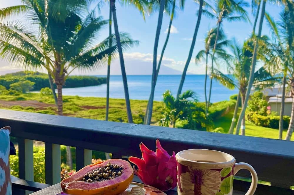 Ualapue Condo | Molokai Island Retreat Wavecrest- Ocean Views