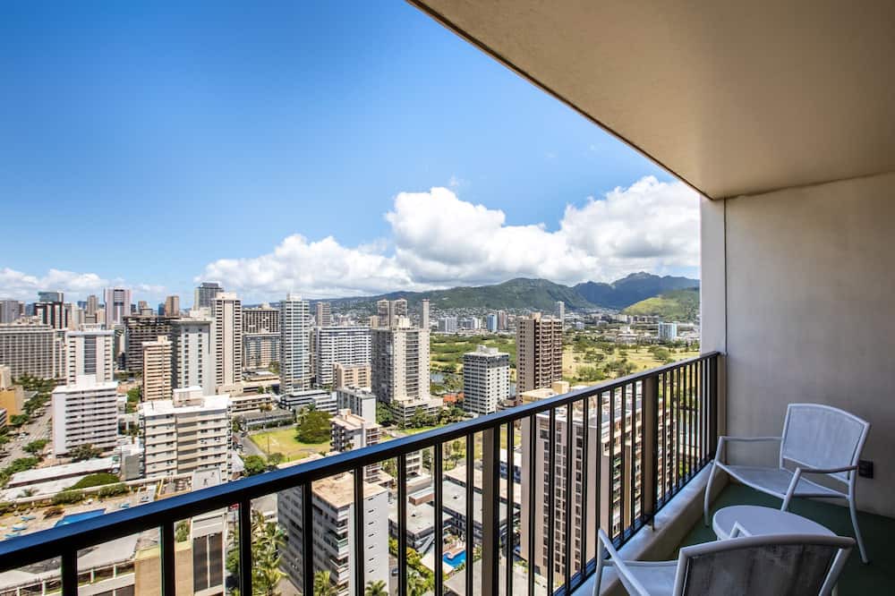 Waikiki Condo | Ocean View Retreat | Aston Waikiki Banyan 1BPO1 – Pool & Hot Tub