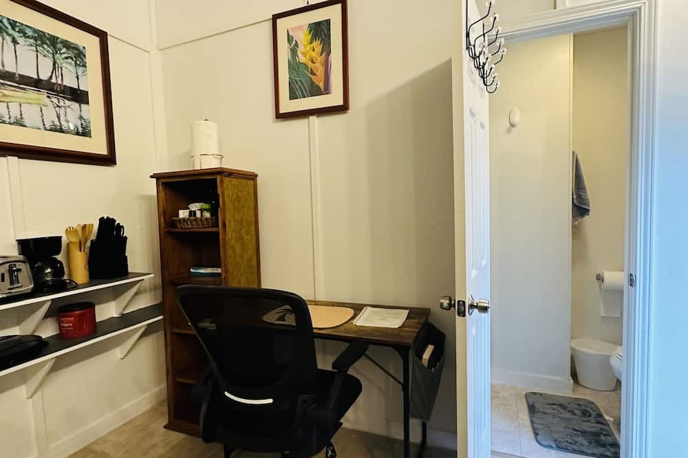 Hilo Apartment | Gardenia Studio, unit # 5