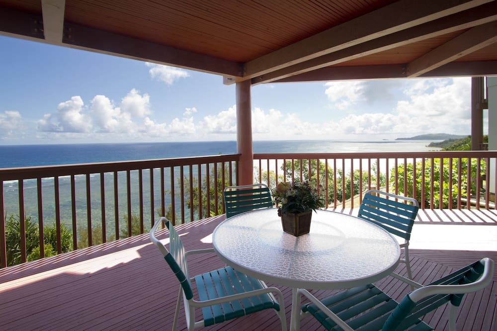 Princeville Villa | Beautiful Shearwater Villa - 2Bed/2Bath