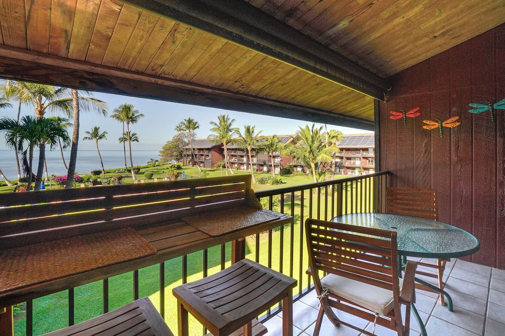 Kaunakakai Condo | Molokai Island Loft: Lanai, Pool + Walk to Beach!