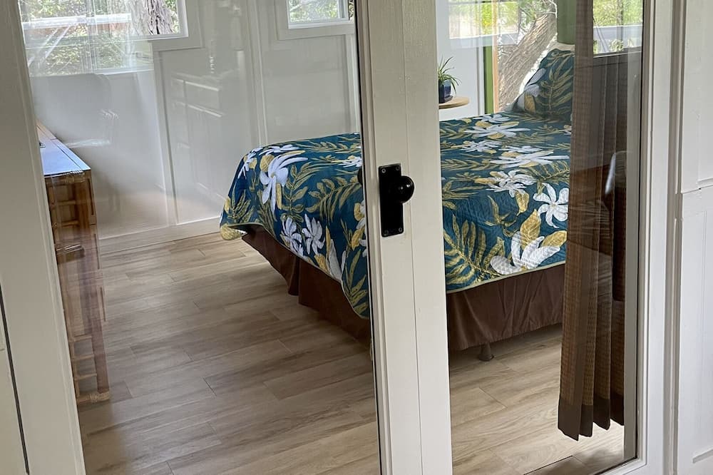 Ocean View House | Two Bedroom Bungalow with Hot Tub