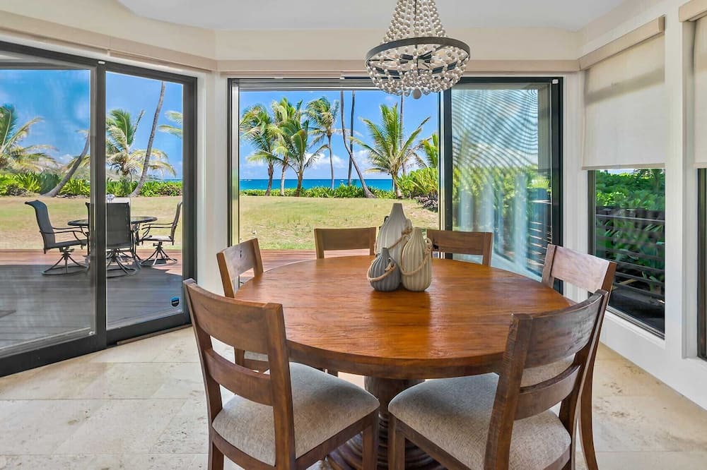 Anahola House | Anahola Beach Hale By Parrish Kauai - luxury on the beach with AC